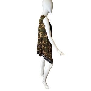 Lucky & Blessed Camo Vest With Black Trim Size Medium